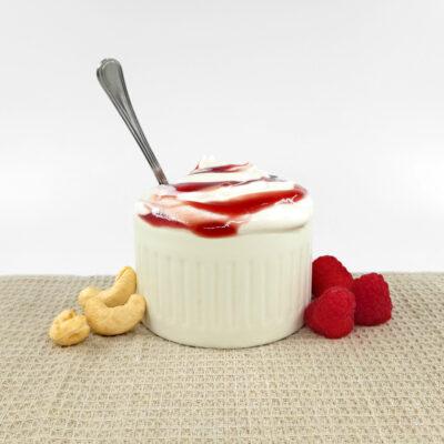 Joyurt - iaurt vegetal din caju, cu zmeura. Rawckers